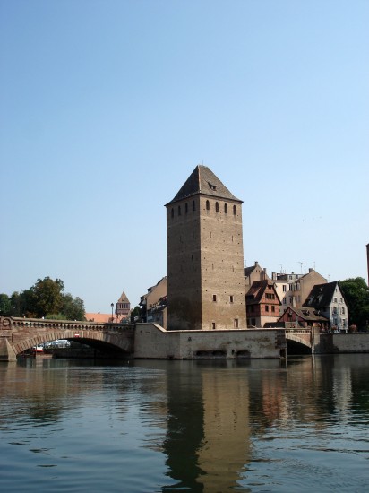 alten Stadttürmen und am Wehr alten Stadttürmen und am Wehr
