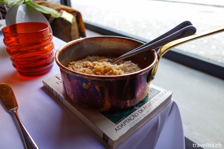 Porto_Restaurant_Book_Reis