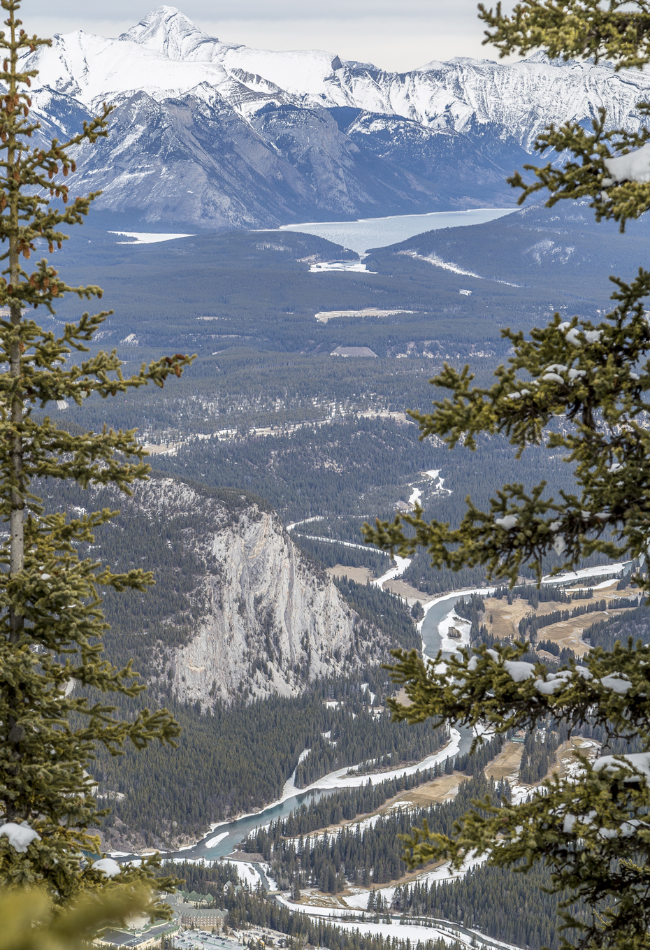 Banff-Sulphur-Mountain-Aussicht-3