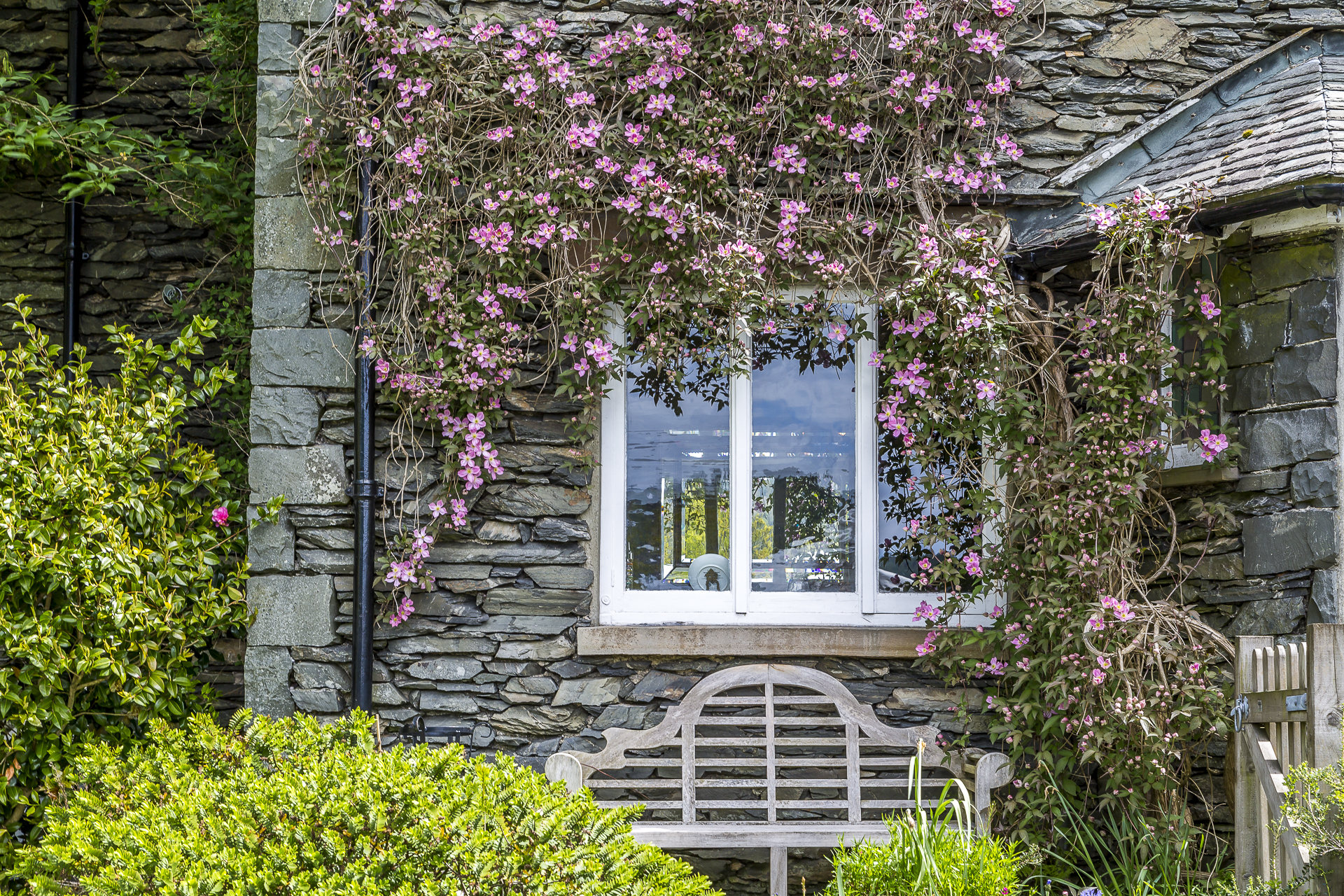 English-Cottage