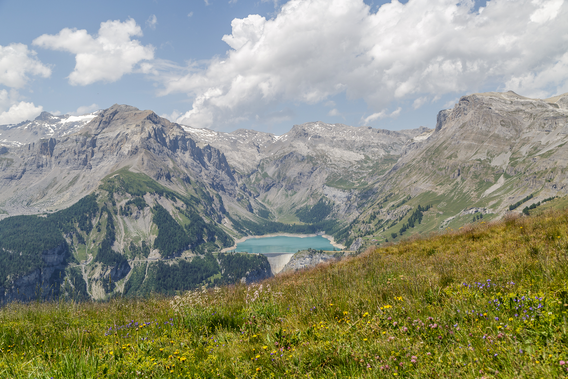 cry-d-er-crans-montana-Aussicht