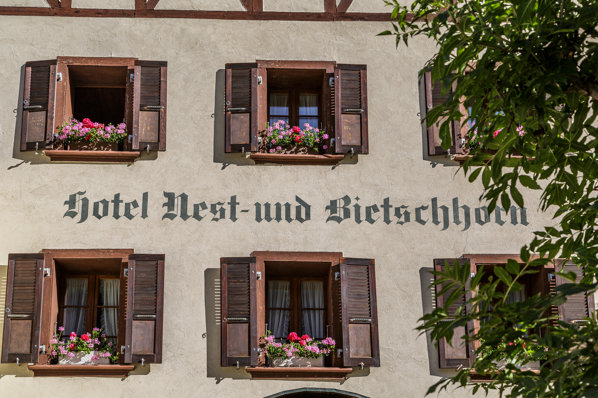 Hotel-Nest-Bietschhorn-Loetschental-Hotel