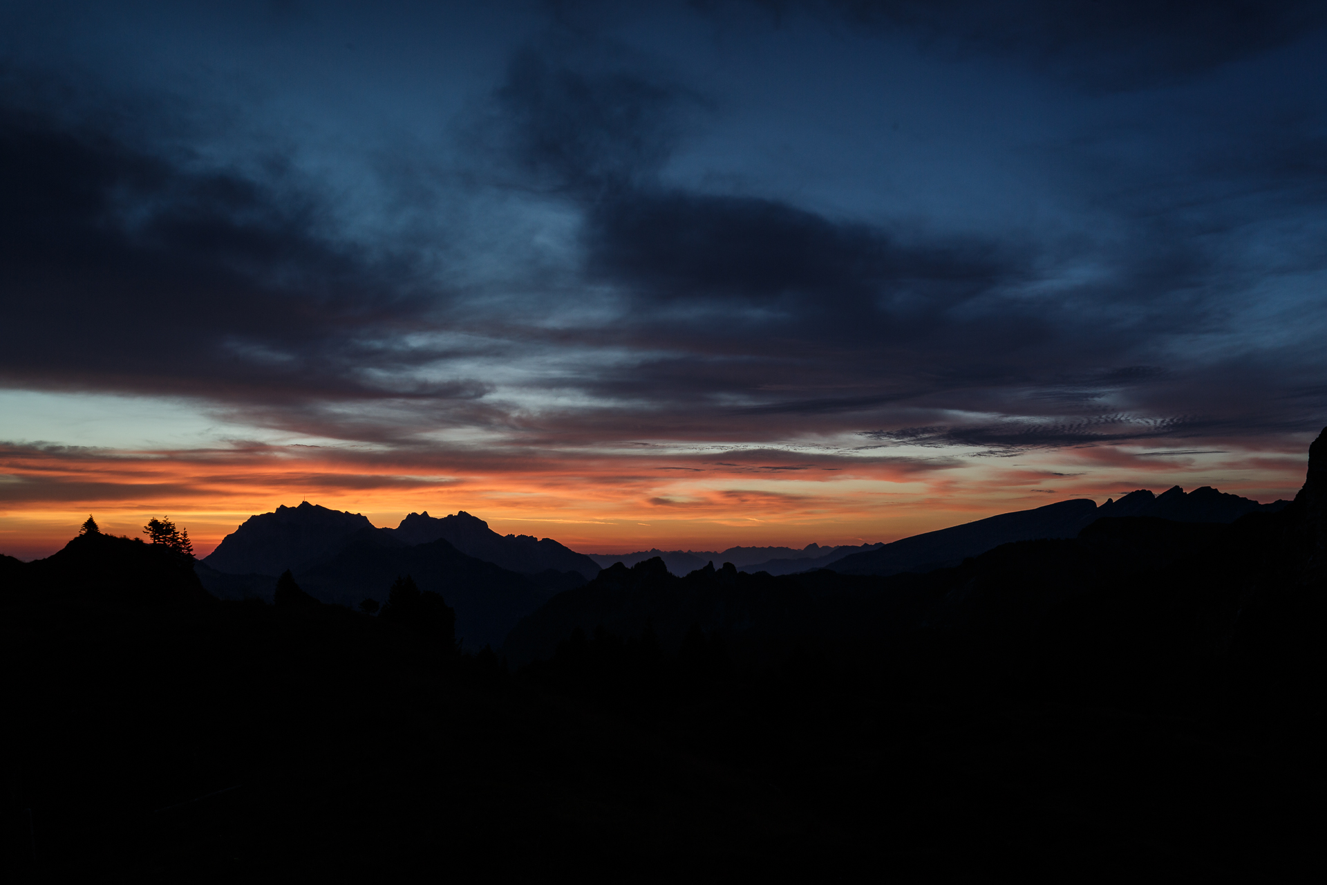 Toggenburg-Sonnenaufgang