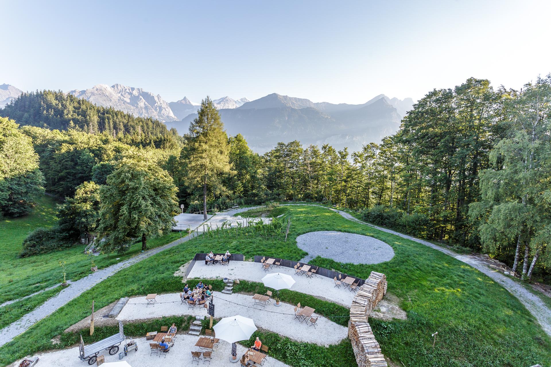 Hotel-Wetterhorn-Terrasse