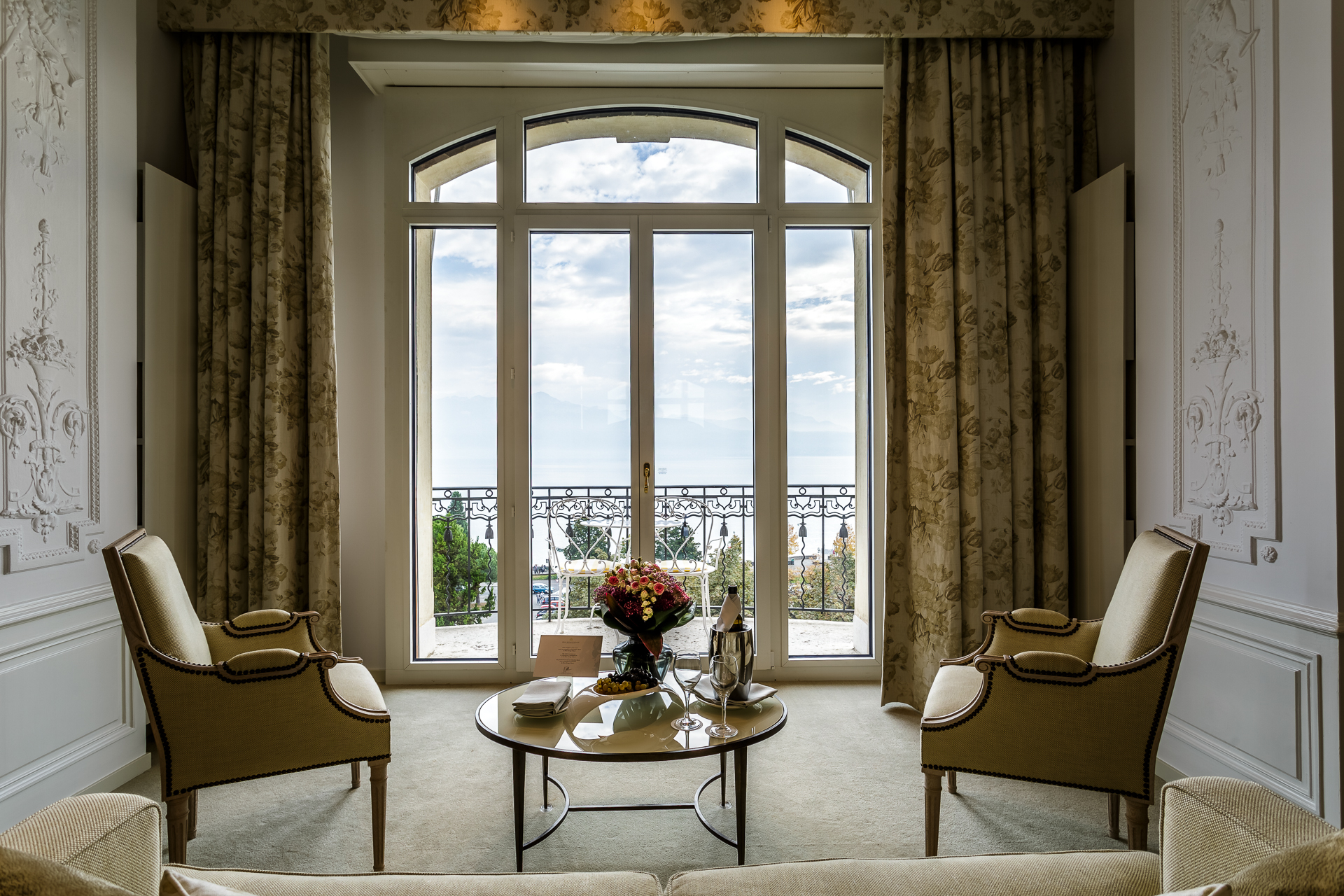 Beau-Rivage-Palace-Juniour-Suite-