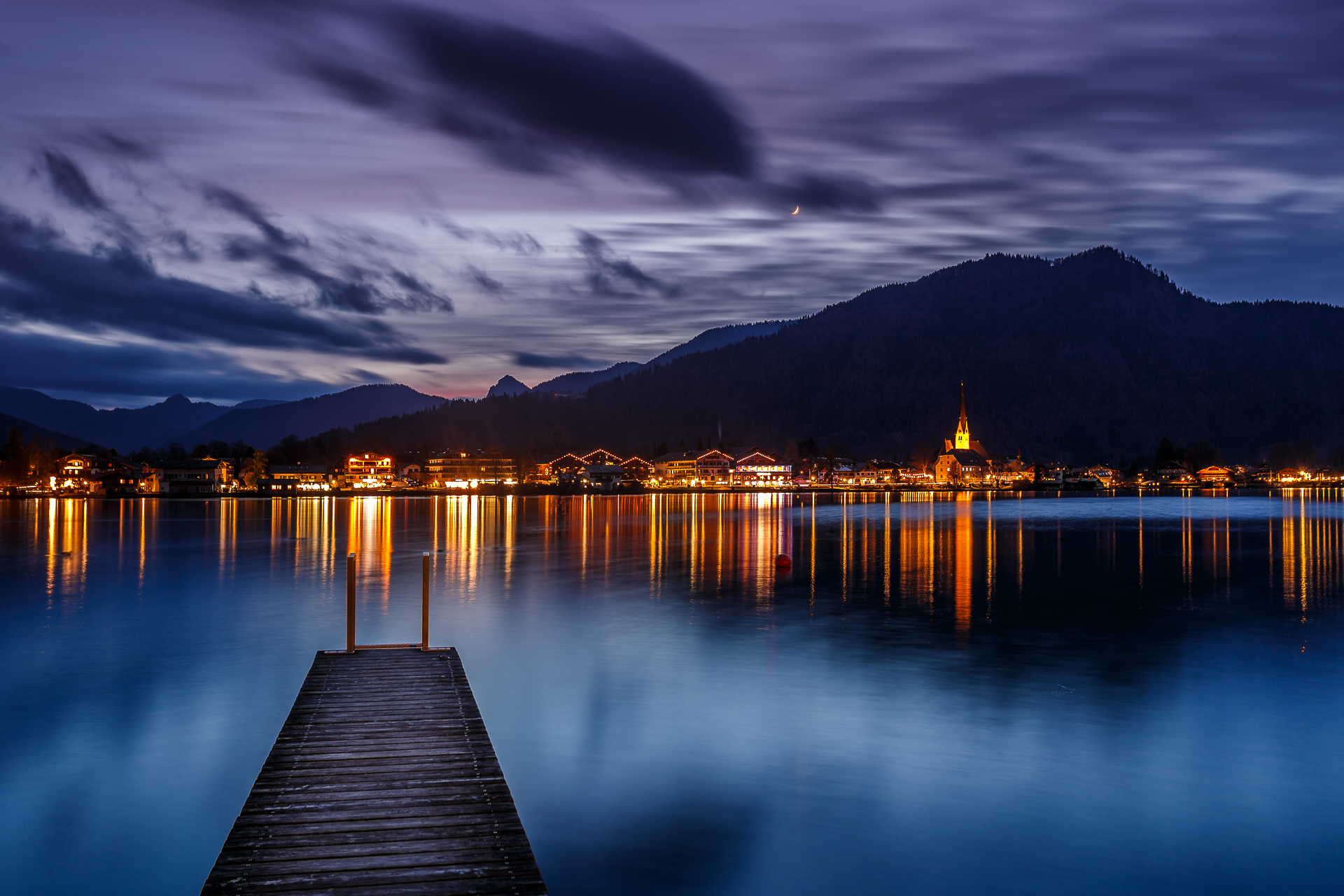 Tegernsee-Deutschland-Blue-Hour
