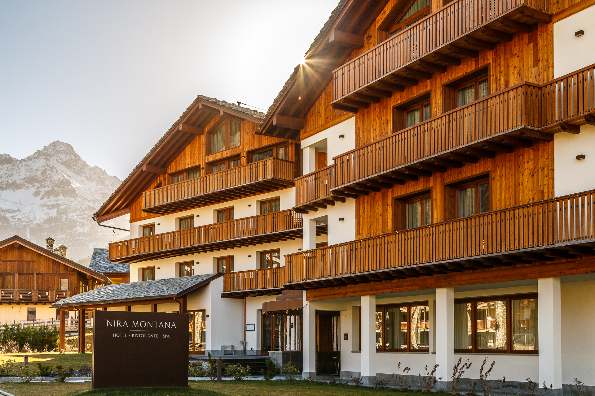 Nira-Montana-Design-Hotel