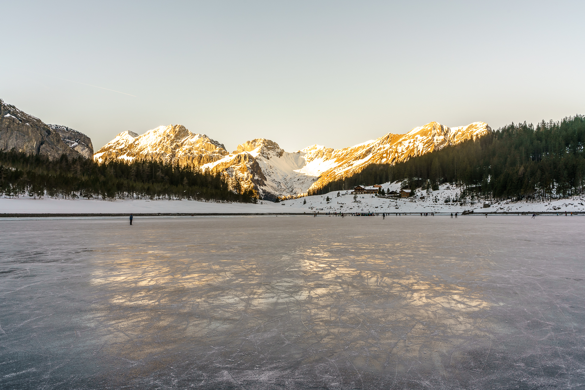 Oeschinensee-Winter-See-Gefroren
