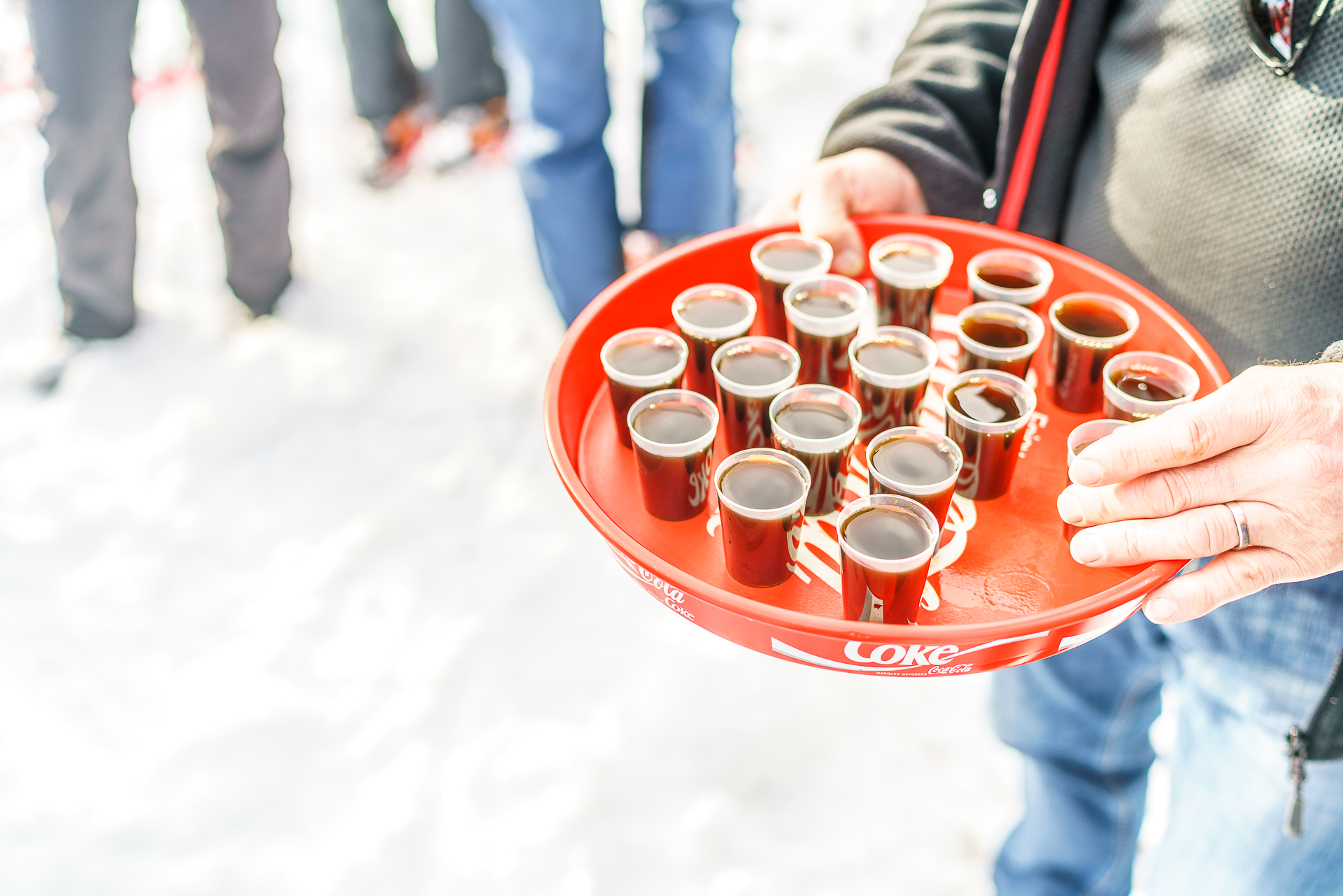 Schnaps-Kulinarisches-Schneeschuhlaufen