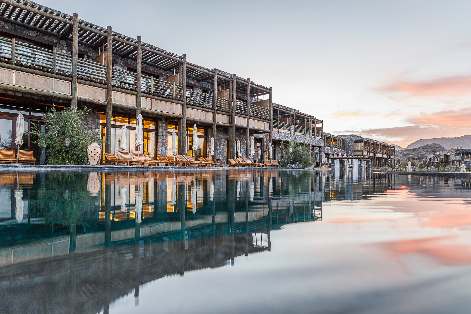 Design-Alila-Jabal-Akhdar-Oman-Sunrise-1