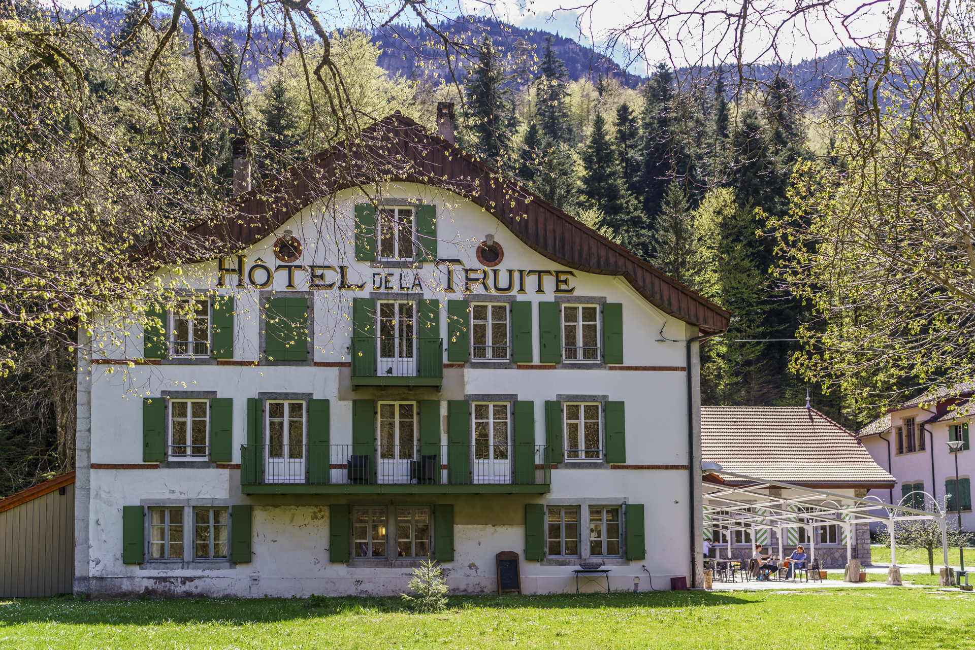 Hotel-de-La-Truite