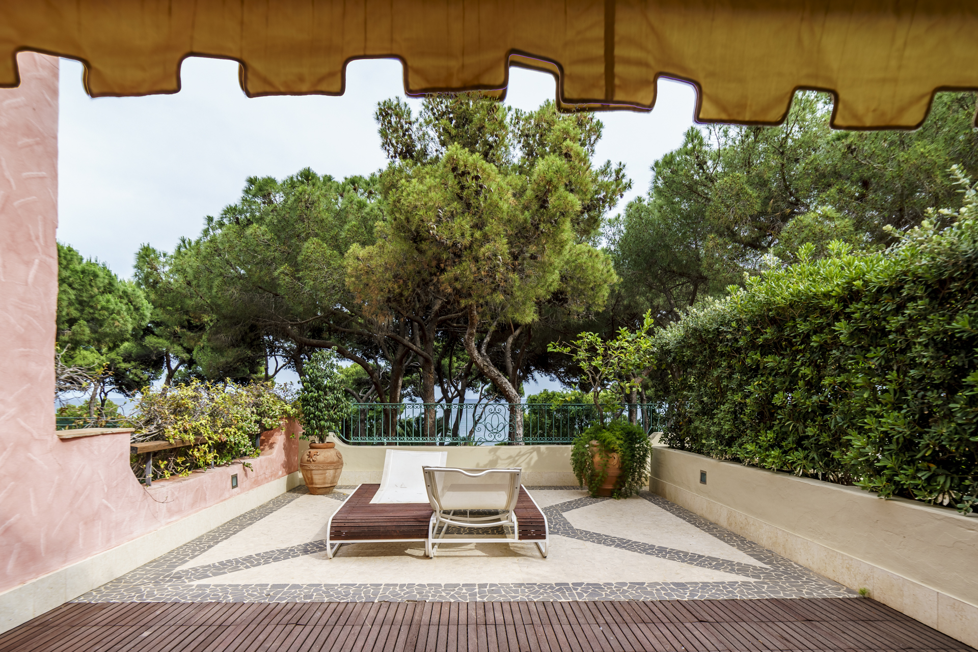 Forte-Village-Il-Castello-Balkon
