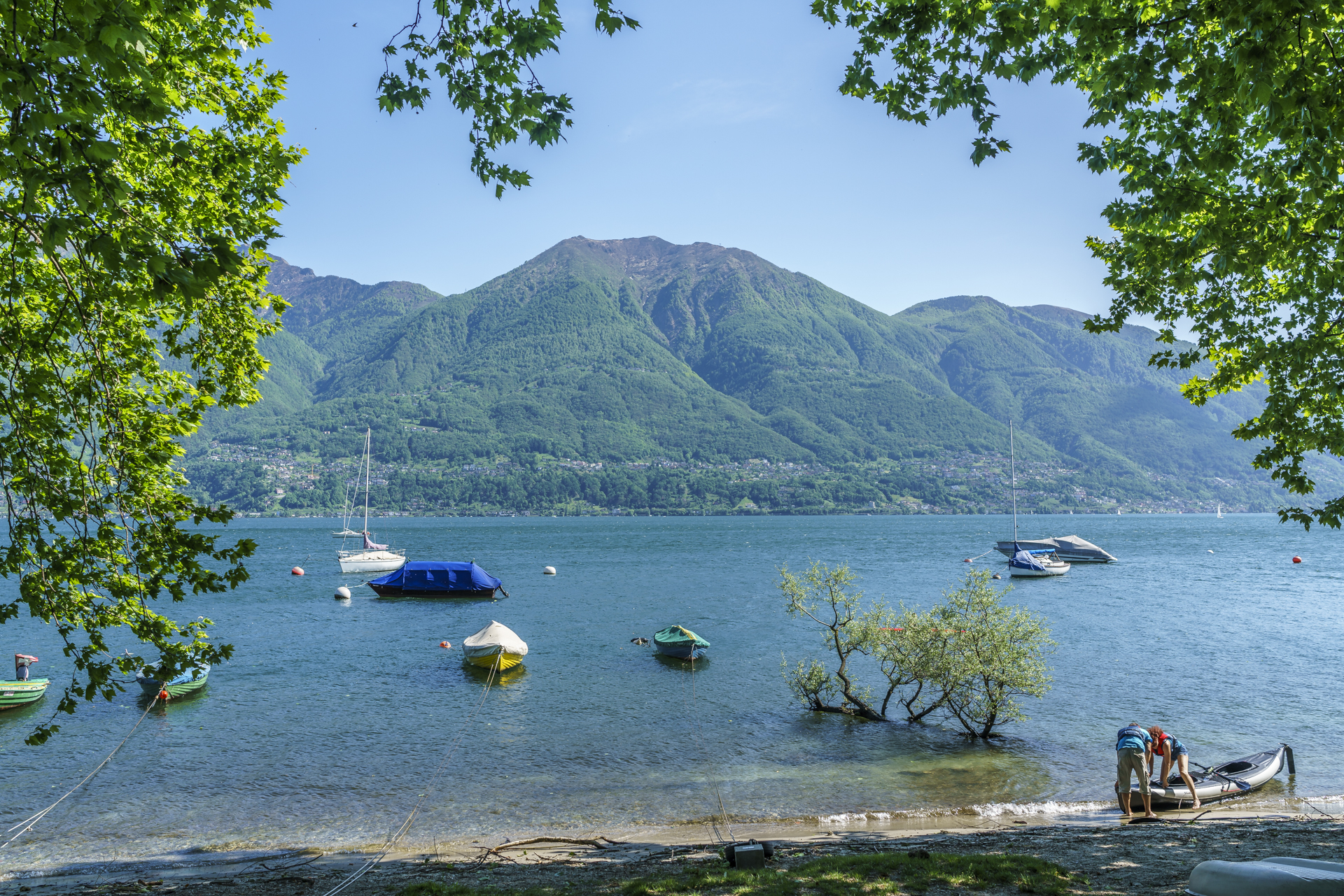 Lago-Maggiore-Uferpromenade-Minusio