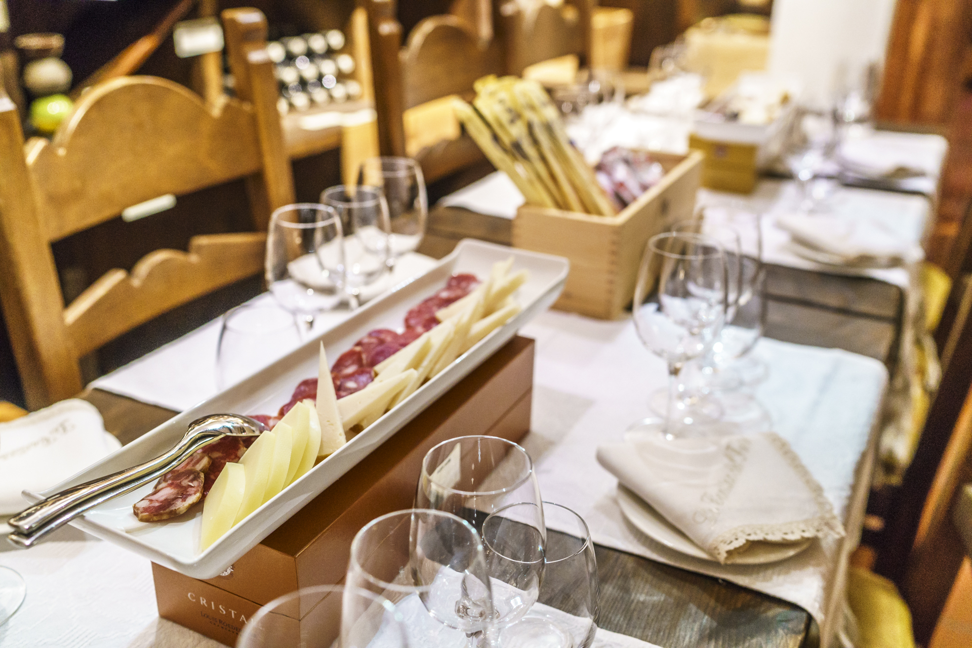 Wine-Tasting-la-Cantina-del-Forte