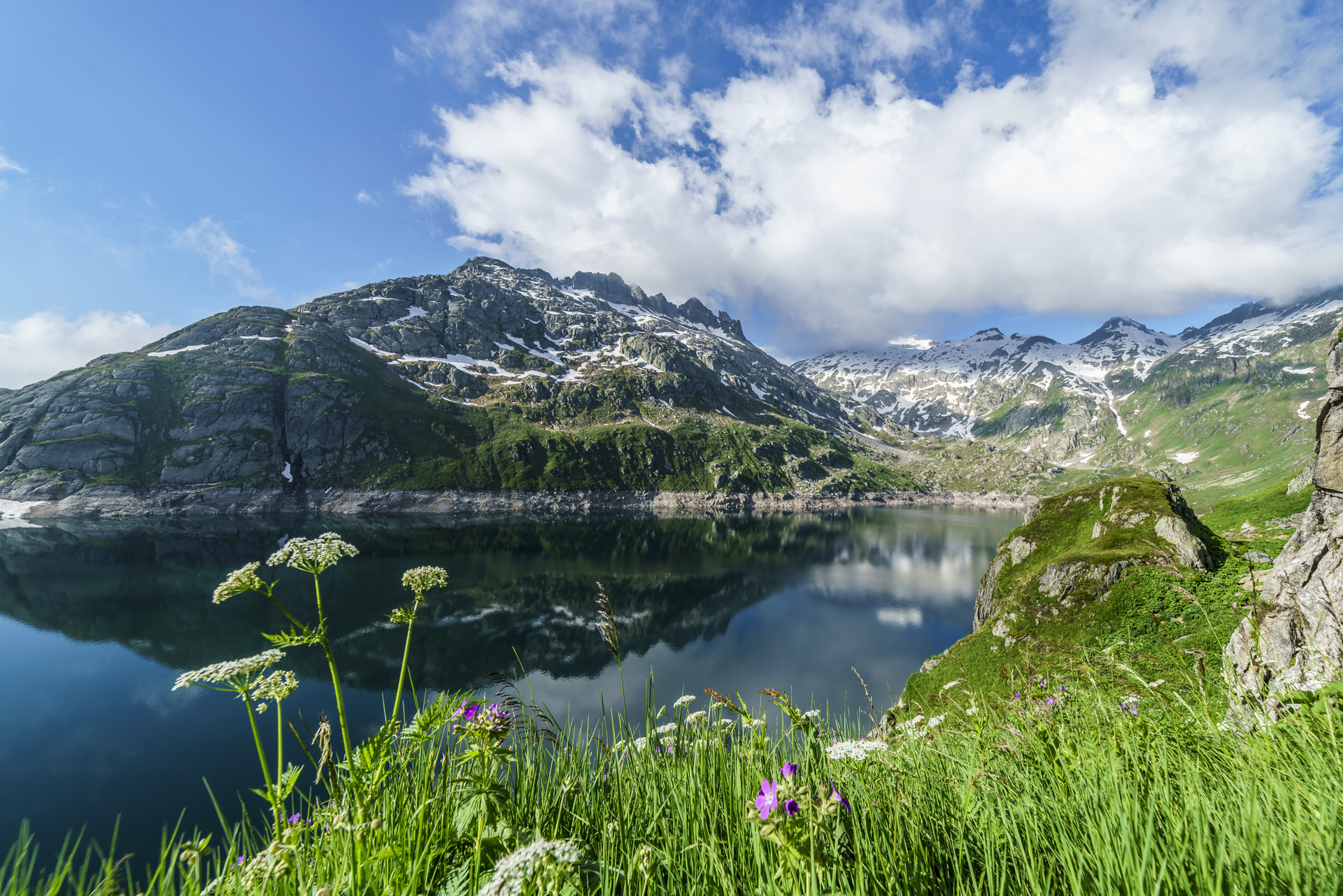 Lago-Lucendro-Gotthard-2