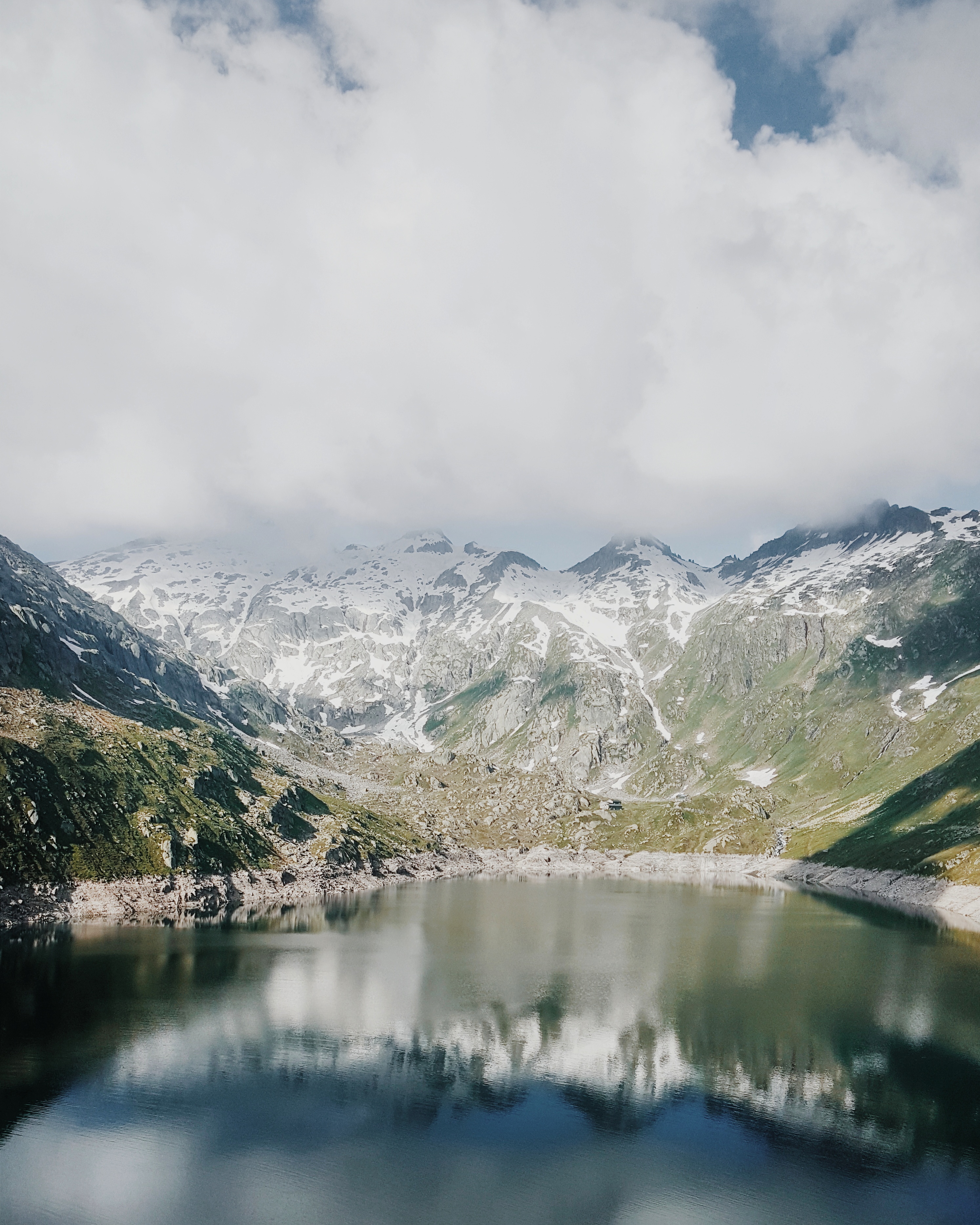 Gotthardpass-Bergsee