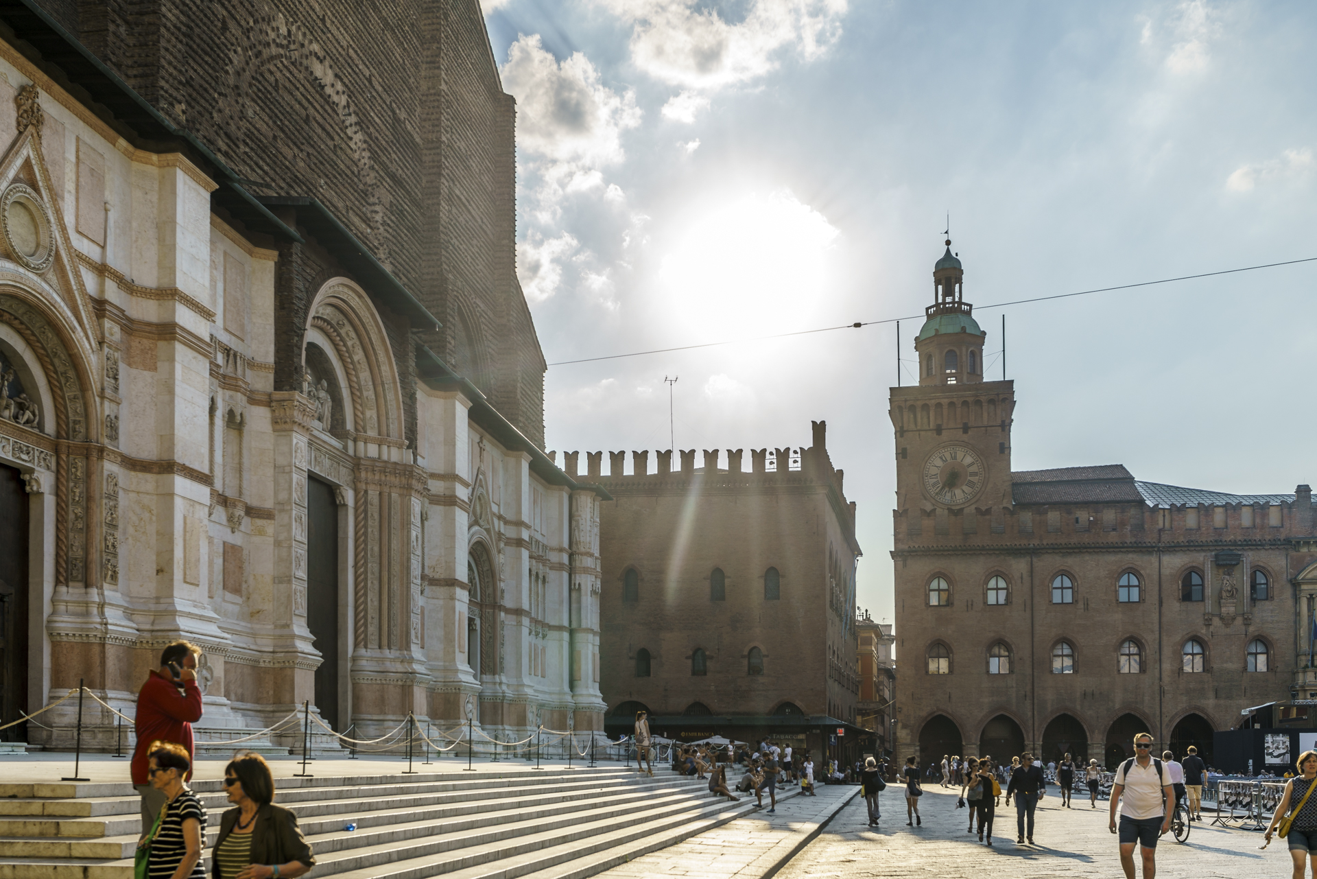 Piazza-Maggiore-Bologna