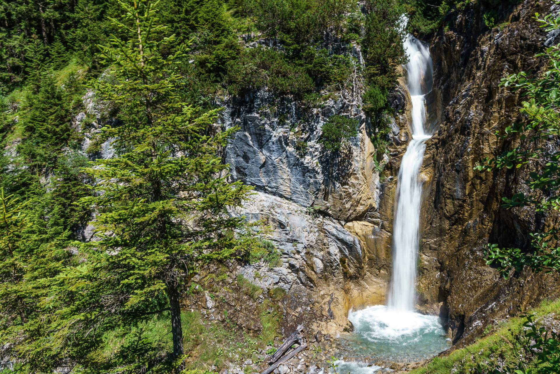 Wasserfall-Klostertal-Vorarlberg