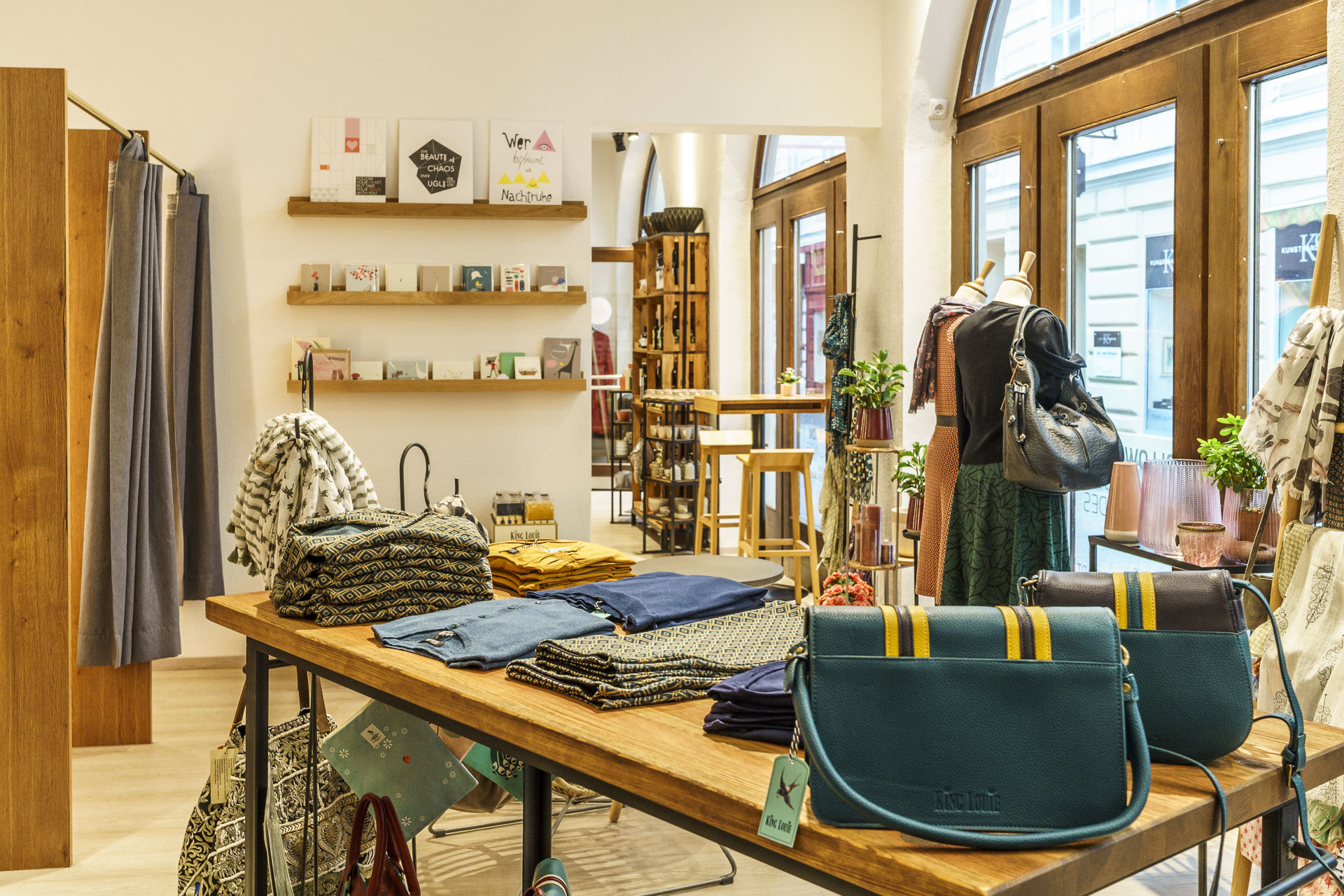 Bloomside Shopping Linz