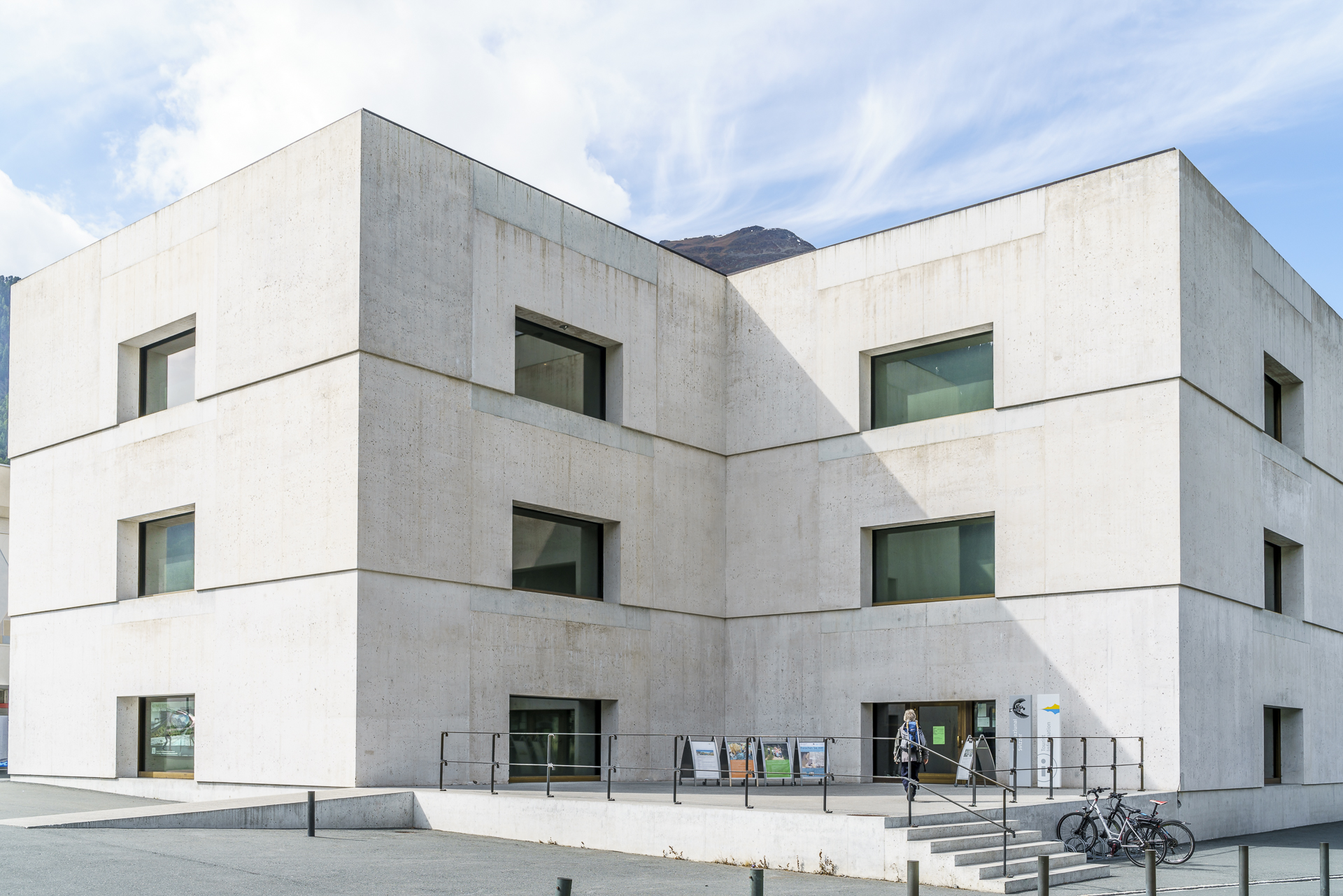 Nationalparkhaus Zernez