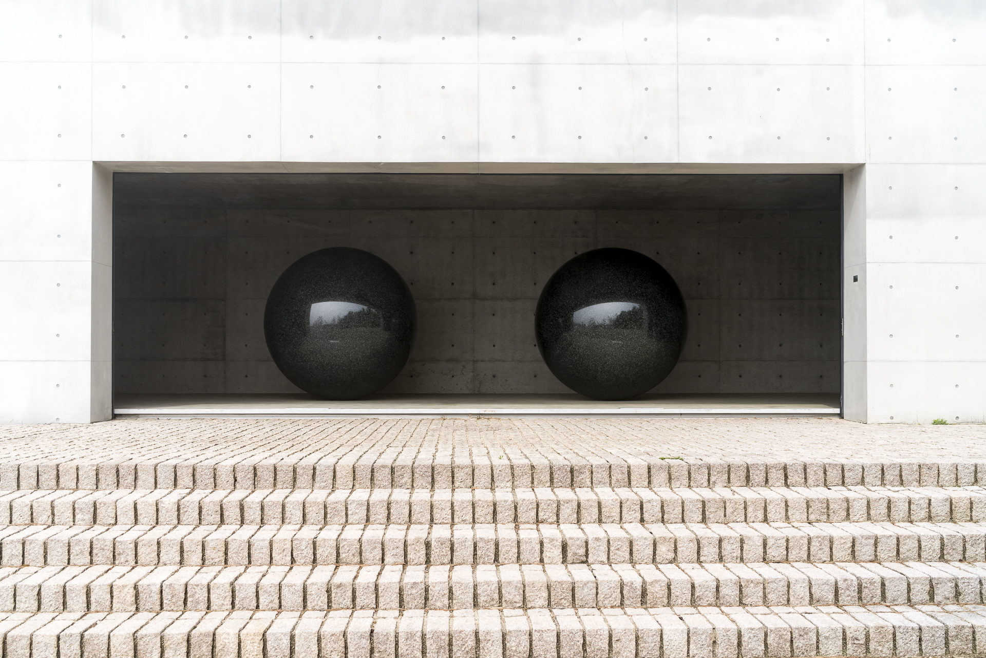 Walter de Maria Tadao Ando Naoshima