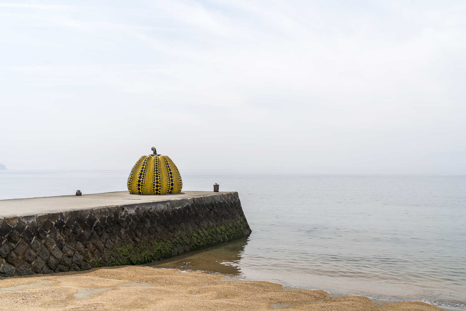Yayoi Kusama Kürbis Naoshima