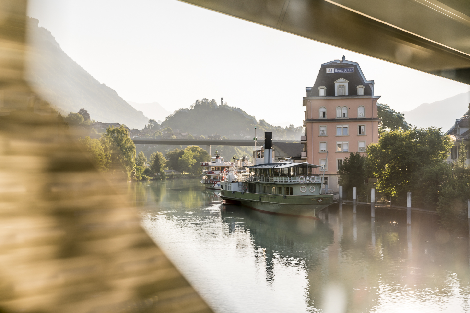 Interlaken durchs Zufenster