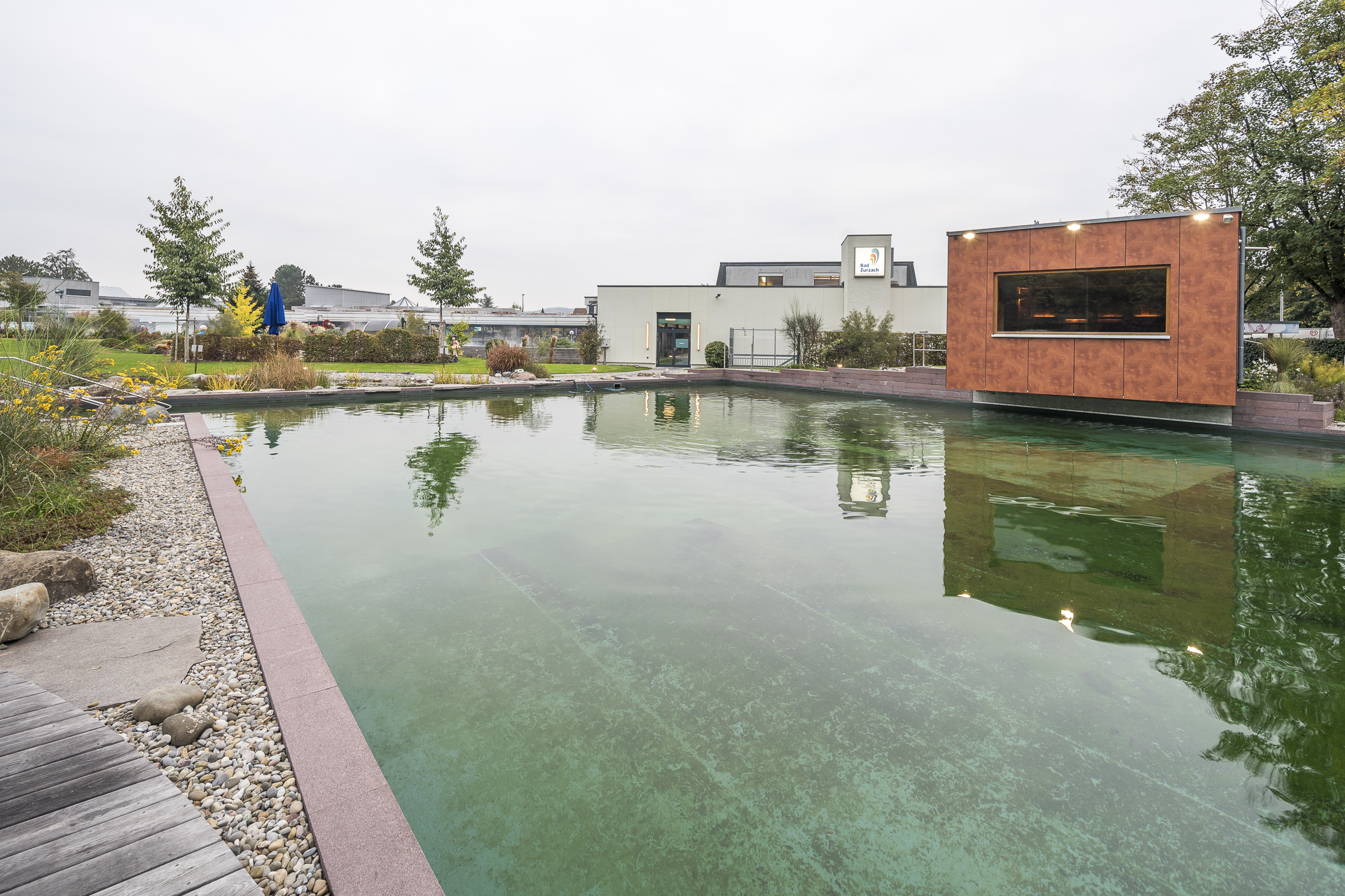 Bad Zurzach Naturschwimmbecken Aussen
