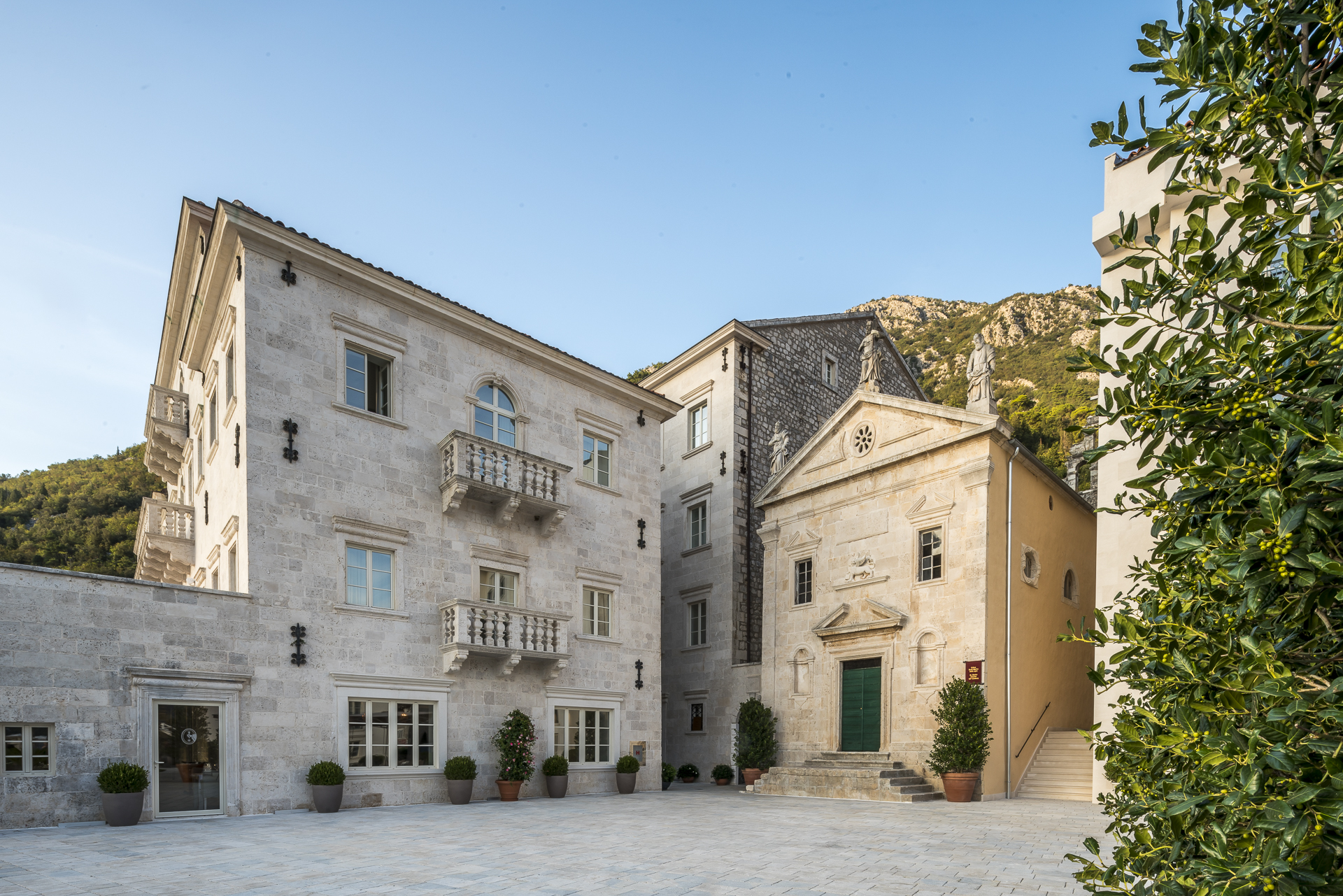 Hotel Iberostar Grand Perast