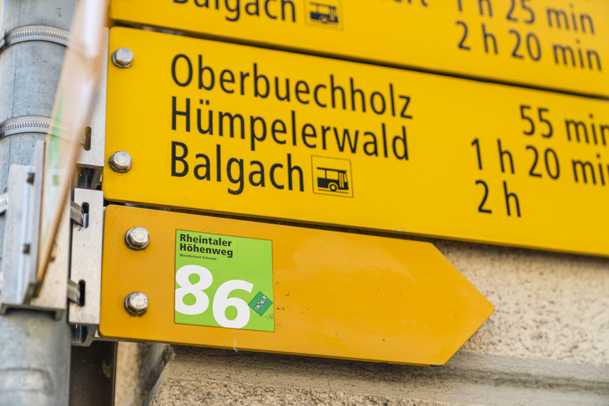 Wegweiser Rheintaler Höhenweg