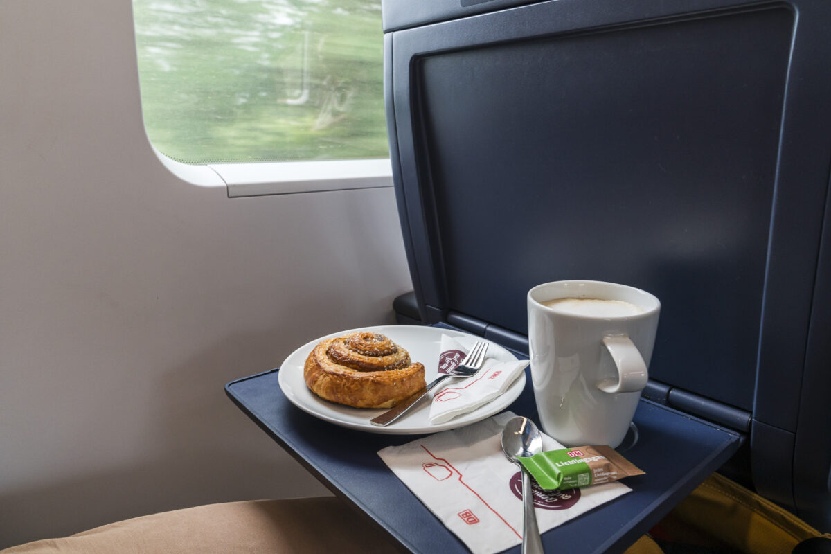 Fahrt mit der Deutschen Bahn