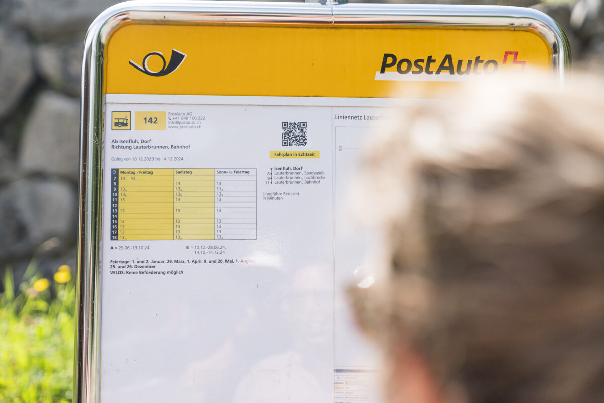 Postautofahrplan Isenfluh